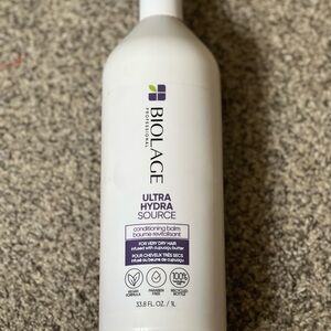 Ultra Hydra Source Conditioning Balm - White